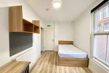 1 bed house, Broad Street, Hockley, Nottingham, NG13AJ - Image 2